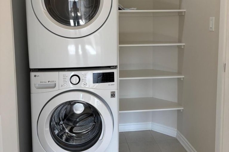 29639066/2240-watercolours-way/half-moon-bay/ottawa/ontario/K2J6L3_11