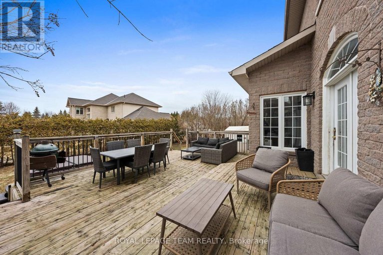 29572534/5440-wadell-court/manotick-village-manotick-estates/ottawa/ontario/K4M1L3_45