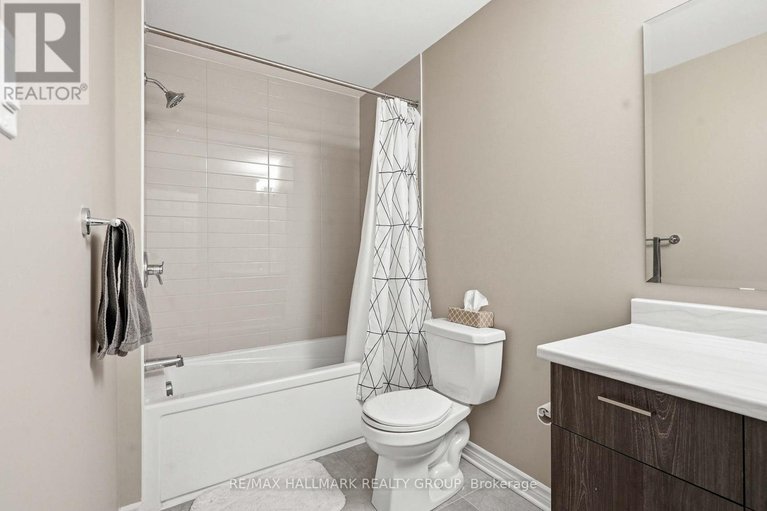 29120732/210-hawkmere-way/blossom-parkkemp-parkfindlay-creek/ottawa/ontario/K1T0R5_17