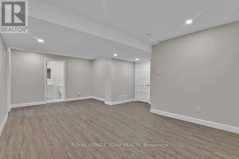 28851206/69-duncanville-street/village-of-russell/russell/ontario/K4R0E9_29