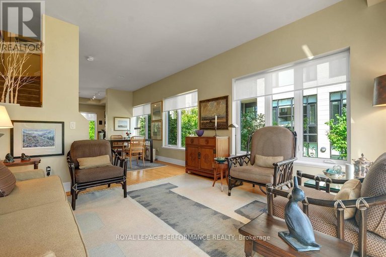 28772682/unit-8-773-richmond-road/woodroffe/ottawa/ontario/K2A0G7_20