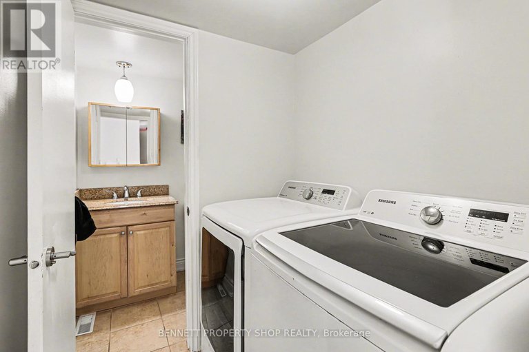 29417318/1408-eastcliffe-way/pineview/ottawa/ontario/K1B5H6_10