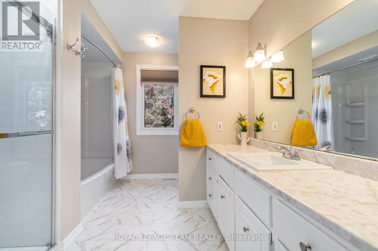 28576788/6870-edgar-brault-street/orleanssunridge/ottawa/ontario/K1C1L7_13