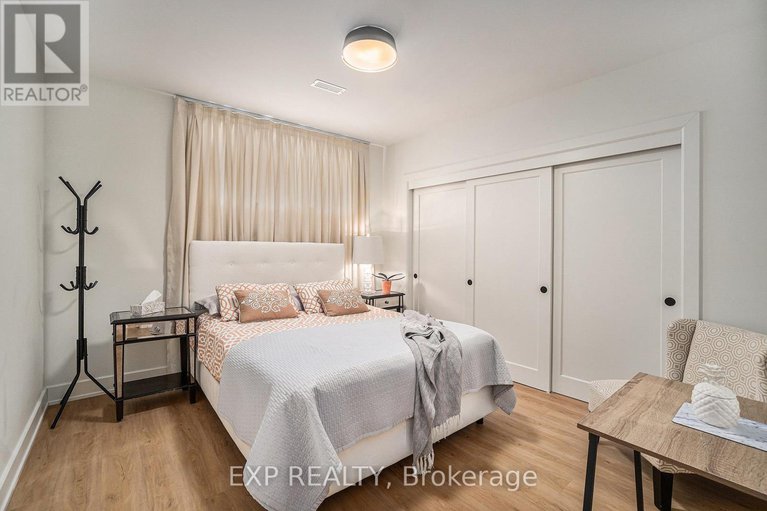 29023593/62-st-claire-avenue/meadowlandsst-claire-gardens/ottawa/ontario/K2G2A4_31