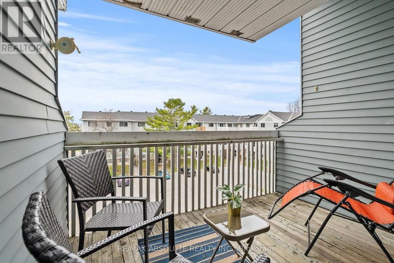 29671420/415-216-viewmount-drive/borden-farmstewart-farmcarleton-heightsparkwood-hills/ottawa/ontario/K2E7X4_25