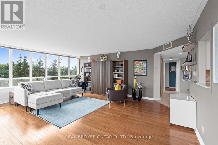 28595876/413-100-grant-carman-drive/borden-farmstewart-farmcarleton-heightsparkwood-hills/ottawa/ontario/K2E8B8_13
