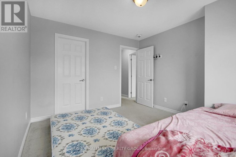 28931180/41-maroma-street/avalon-west/ottawa/ontario/K4A1A3_25