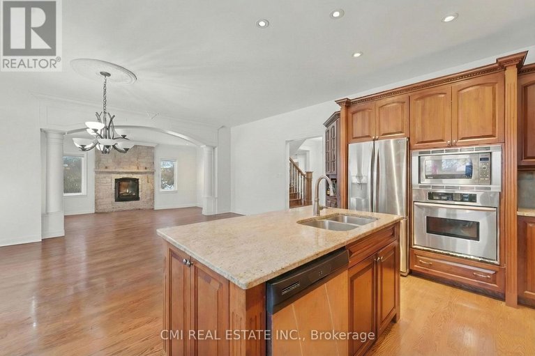 29295430/2500-lookout-drive/cumberland-ridge/ottawa/ontario/K4C1S3_48