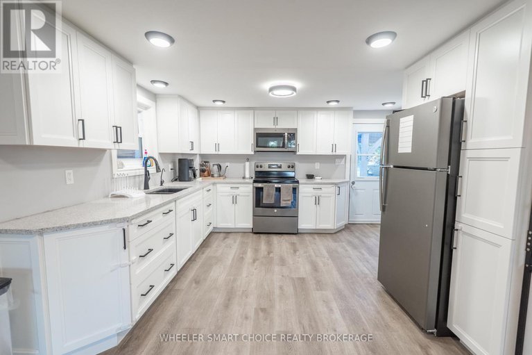 28873435/15904-manning-road/long-sault/south-stormont/ontario/K0C1M0_13