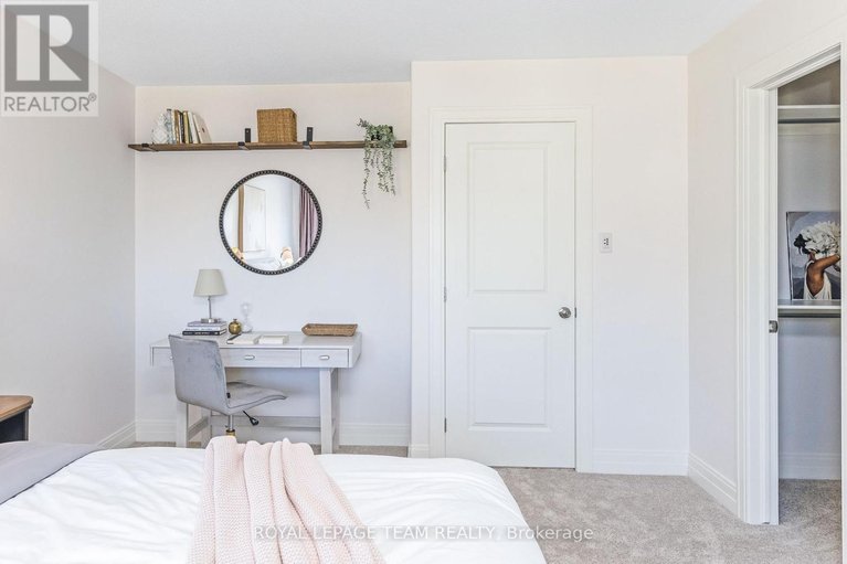 29652358/121-woodhurst-crescent/stittsville-south/ottawa/ontario/K2S0T4_22