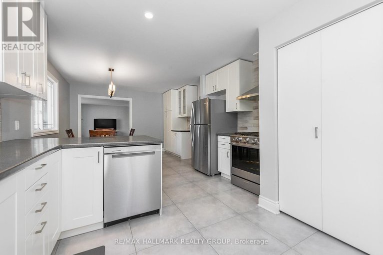 29013093/404-bouchard-street/russell-twp/russell/ontario/K4R1E5_14
