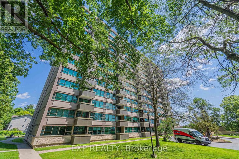 29241569/1111-555-brittany-drive/viscount-alexander-park/ottawa/ontario/K1K4C5_5