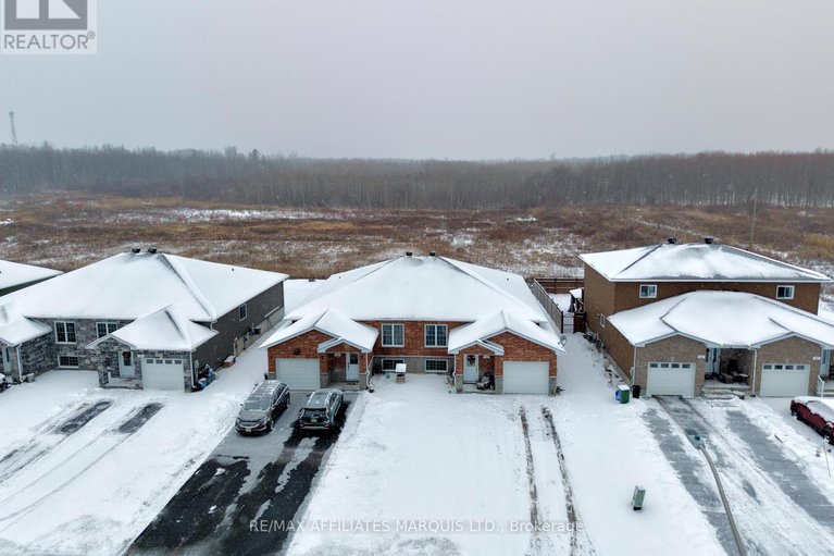 29178133/109-french-avenue/long-sault/south-stormont/ontario/K0C1P0_2