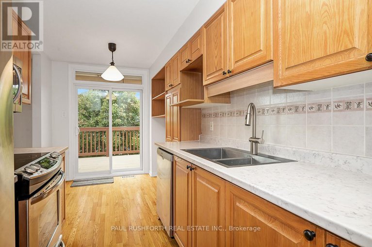 28811568/115-tall-oak-private/riverview-park/ottawa/ontario/K1G6T3_8