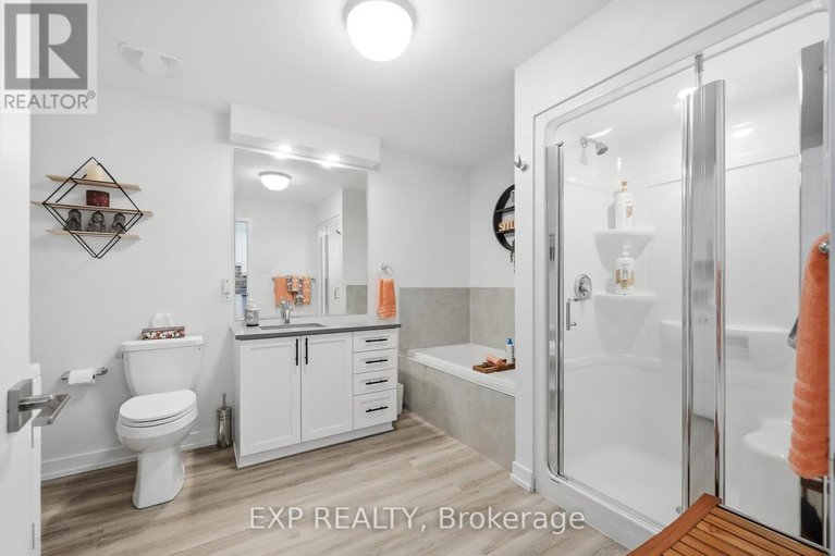 29674701/2114-312-masters-lane/town-of-rockland/clarence-rockland/ontario/K4K0L3_5