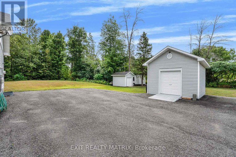 28762033/534-de-la-bergerie-road/lorignal/champlain/ontario/K0B1K0_4