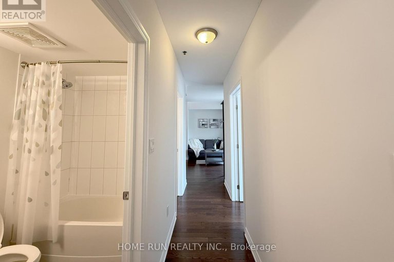 28463017/323-429-kent-street/ottawa-centre/ottawa/ontario/K2P1B5_28