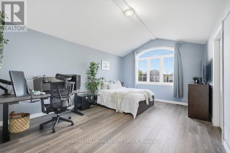 28973133/930-scala-avenue/notting-hillsummerside/ottawa/ontario/K4A5E1_24