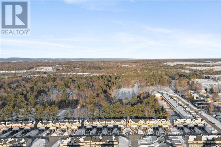 29405370/273-dion-avenue/town-of-rockland/clarence-rockland/ontario/K4K0M4_35