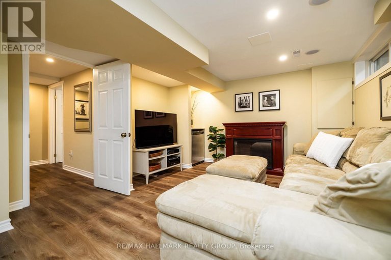 29666968/1851-appleford-street/beacon-hill-south/ottawa/ontario/K1J6T5_32