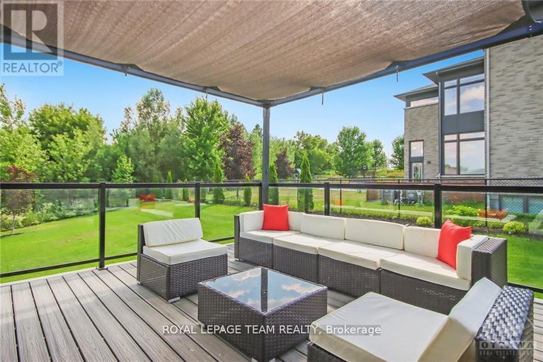28424463/525-leimerk-court/manotick-village-manotick-estates/ottawa/ontario/K4M0B2_27