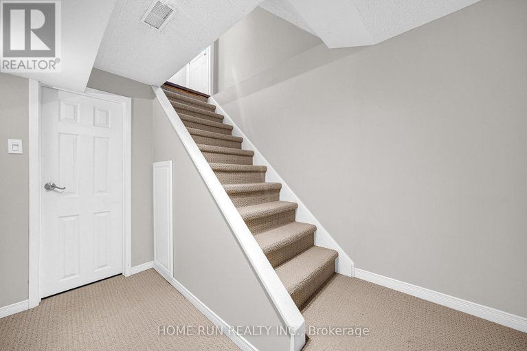 29108285/43-rothesay-drive/glencairnhazeldean/ottawa/ontario/K2L1N6_45