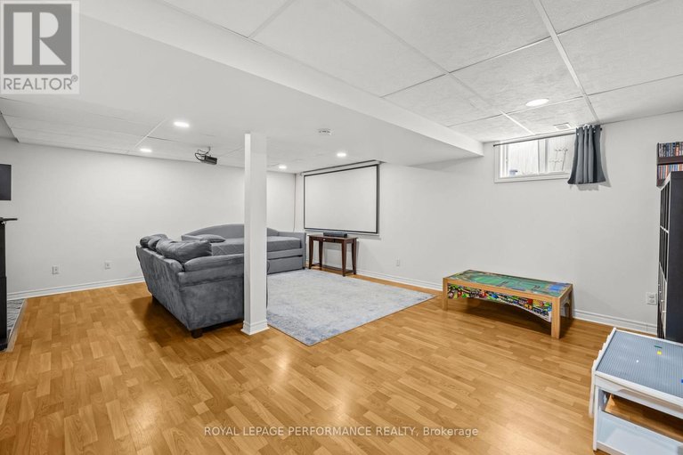 29451612/11-pincourt-street/embrun/russell/ontario/K0A1W0_34