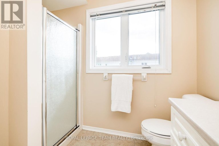 28974298/221-sorento-street/strandherd/ottawa/ontario/K2J0B5_23