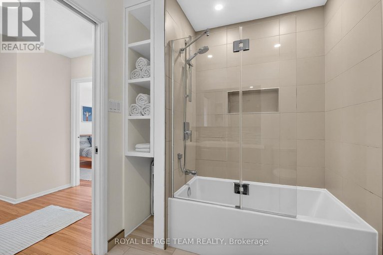 29400979/28-tiffany-crescent/beaverbrook/ottawa/ontario/K2K1W2_28