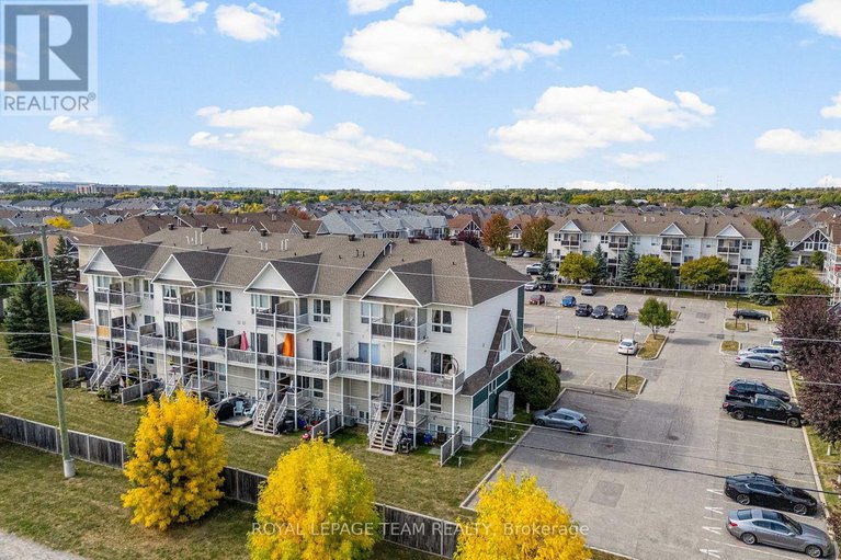 28888816/368-crownridge-drive/emerald-meadowstrailwest/ottawa/ontario/K2M3A4_43