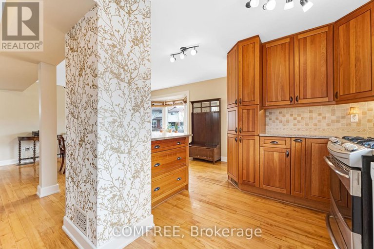 28211943/145-general-avenue/carlington/ottawa/ontario/K1Z7W9_9