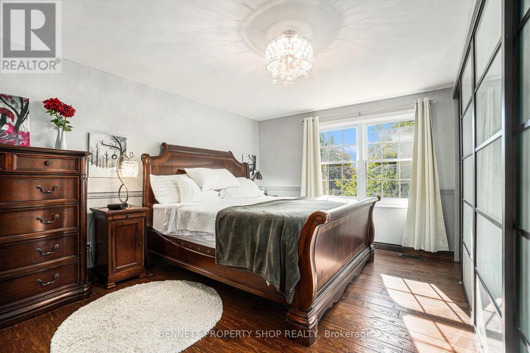 28935438/21-pattermead-crescent/hunt-clubwestern-community/ottawa/ontario/K1V0A1_11