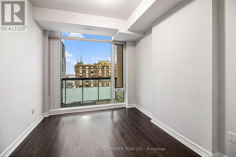 29249205/1506-238-besserer-street/sandy-hill/ottawa/ontario/K1N6B1_17