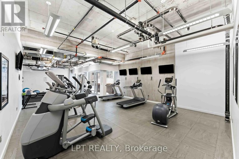 29590861/307-111-champagne-avenue-s/west-centre-town/ottawa/ontario/K1S5V3_48