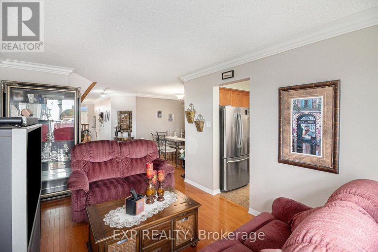 29031951/258-trail-side-circle/springridgeeast-village/ottawa/ontario/K4A5B5_9