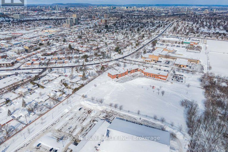 29424088/265-colbert-crescent/ridgemont/ottawa/ontario/K1V2C7_44