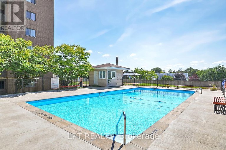 28834733/807-1100-ambleside-drive/woodroffe/ottawa/ontario/K2B8G6_37
