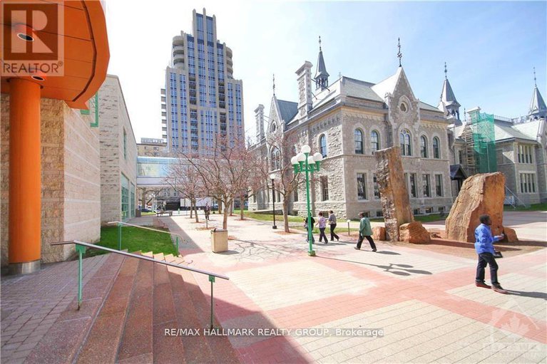 28576598/2001-108-lisgar-street/ottawa-centregolden-triangle/ottawa/ontario/K2P1E1_2