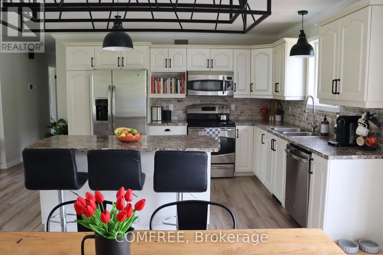 28468033/1145-du-golf-road/clarencerockland-twp/clarence-rockland/ontario/K0A1N0_13