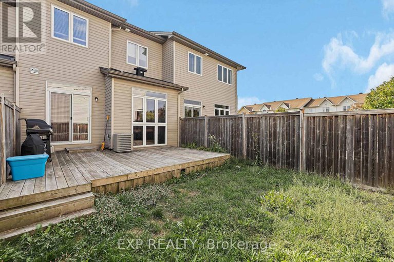 28867908/503-knotridge-street-n/mer-bleuebradley-estatesanderson-park/ottawa/ontario/K1W0A8_32