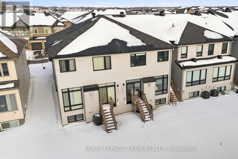 29423906/222-trumpeter-grove/riverside-southgloucester-glen/ottawa/ontario/K4M0N7_27