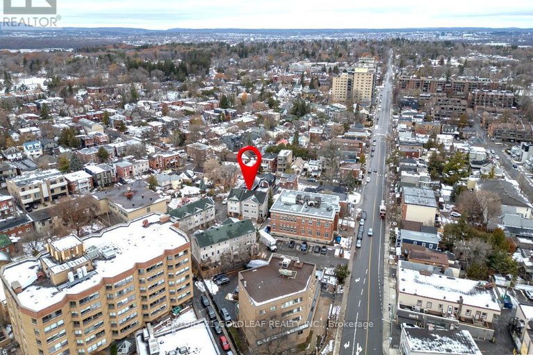 29137648/4-schoolhouse-private/lindenlea/ottawa/ontario/K1M2J5_37