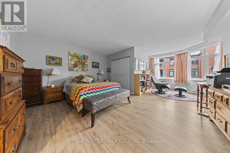 28772338/402-215-somerset-street-w/ottawa-centre/ottawa/ontario/K2P0J1_12