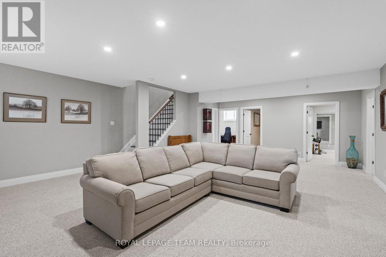 28752380/14-granite-street/clarencerockland-twp/clarence-rockland/ontario/K4K0J2_33