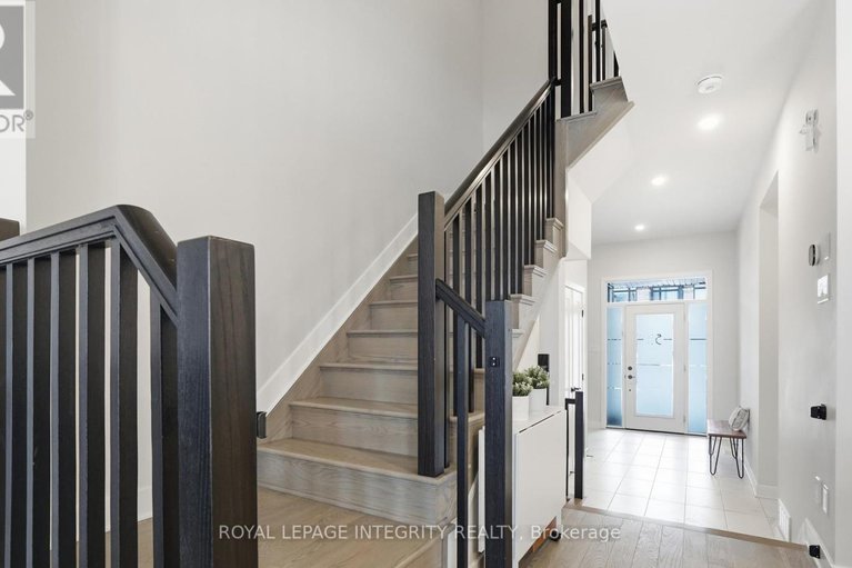 29374175/53-canvasback-ridge/riverside-southgloucester-glen/ottawa/ontario/K4M0P6_17