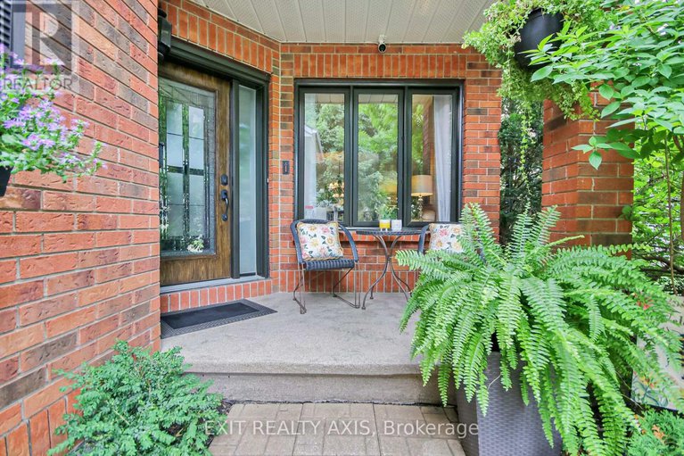 28610864/155-longshire-circle/longfields/ottawa/ontario/K2J4L2_2