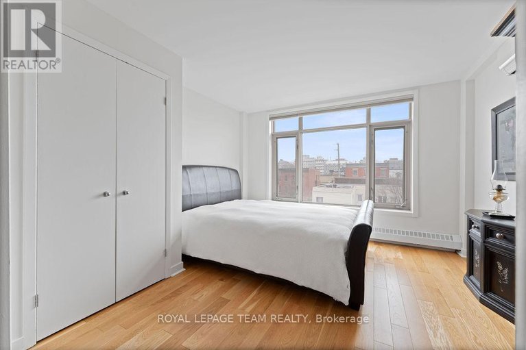 28678301/26-202-st-patrick-street/lower-townbyward-market/ottawa/ontario/K1N5K3_18
