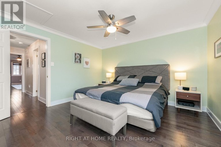 29599852/212-rutgers-private/central-park/ottawa/ontario/K2C4G7_20