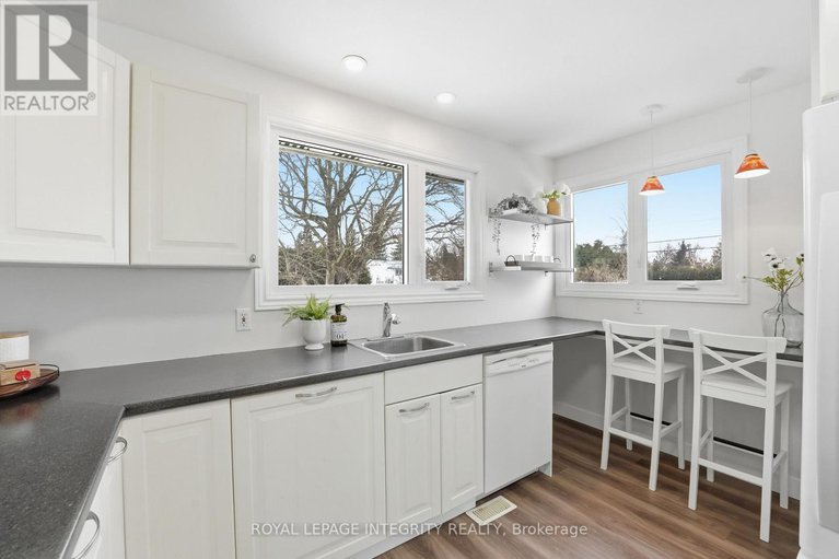 29380189/304-dodson-street/kemptville/north-grenville/ontario/K0G1J0_7