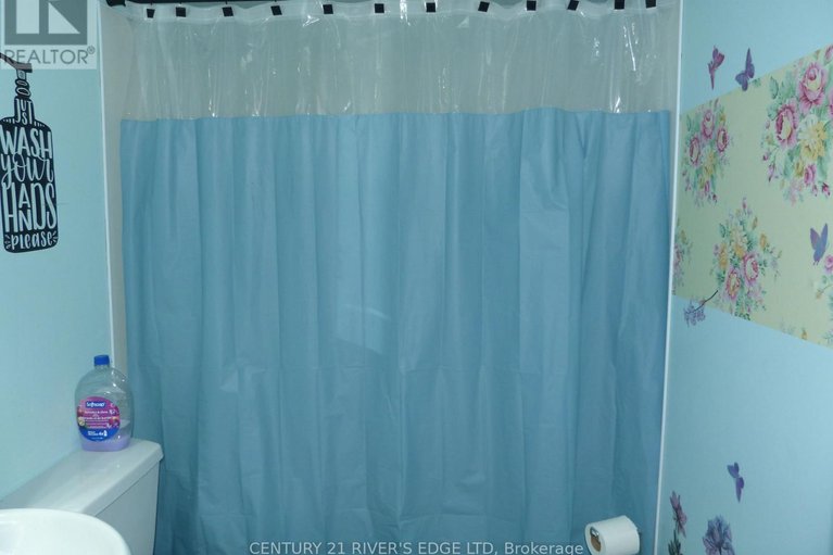 29471578/453-may-street/winchester/north-dundas/ontario/K0C2K0_35